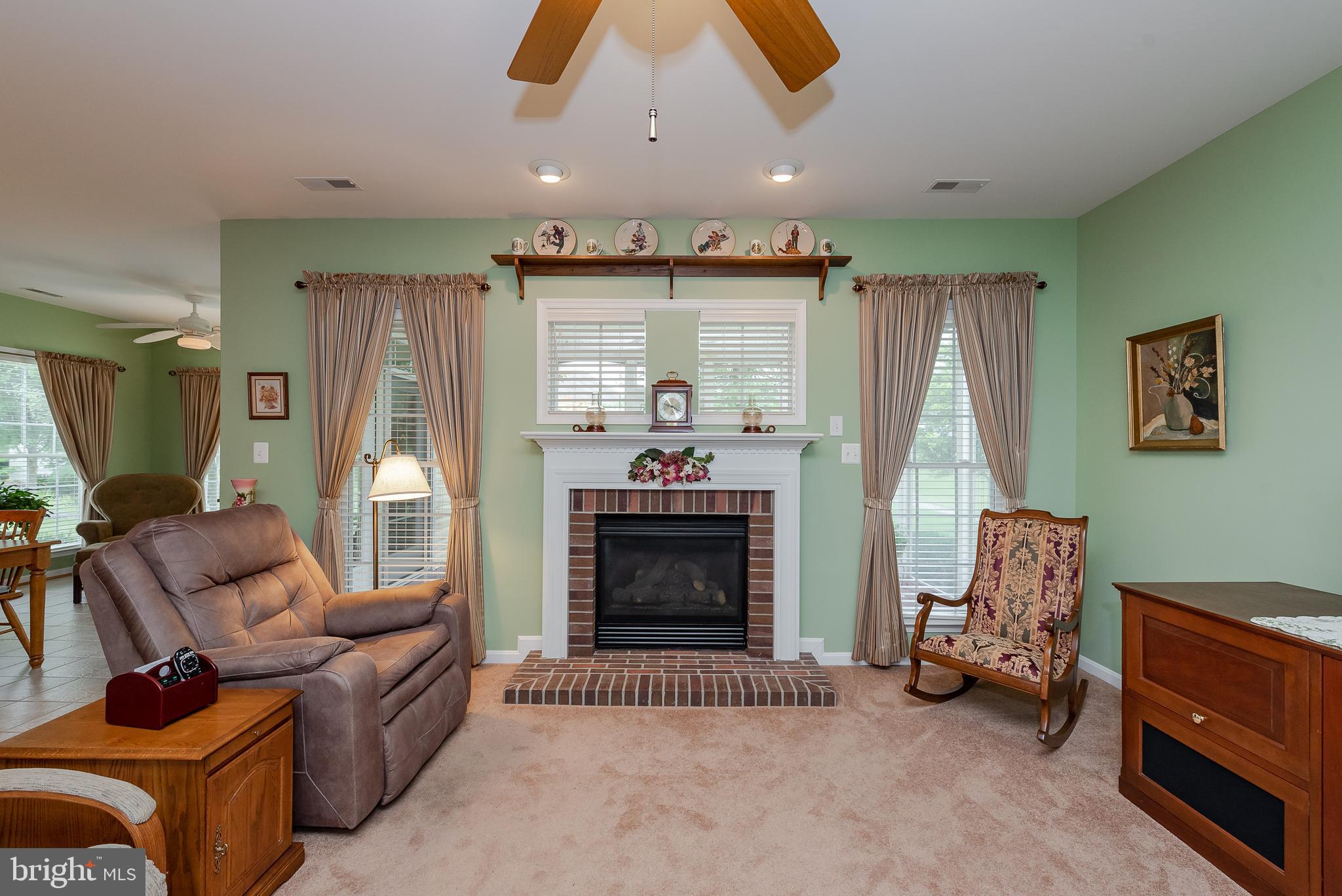 362 Grey Friars Road Westminster, MD 21158 - Photo 8 of 37 Family Room