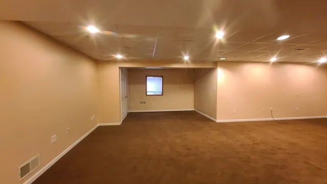 $595,000 | 43W951 Fox Hill Court, St. Charles, IL 60175