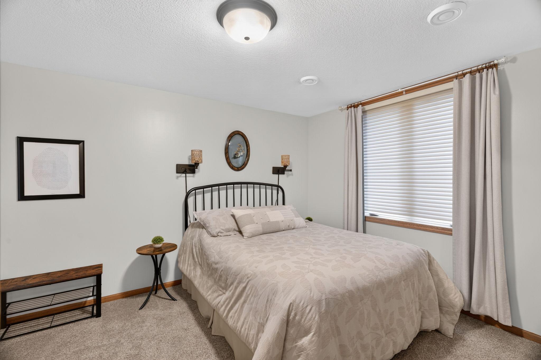 2048 Crimson Ridge Drive Northwest Rochester, MN 55901 - Photo 27 of 39 Gallery Image 27