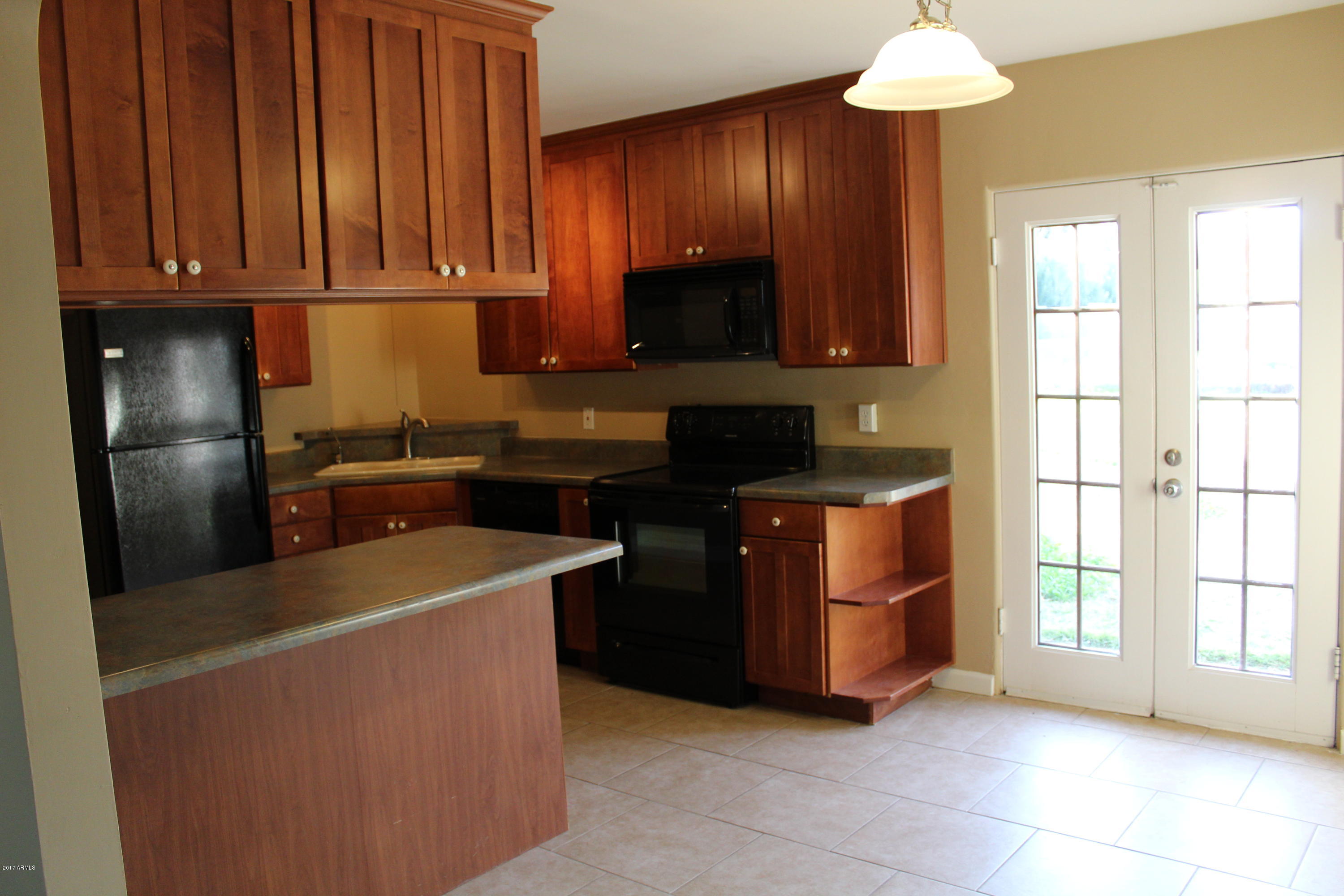 2225 East Osborn Road Phoenix, AZ 85016 - Photo 3 of 22 Kitchen & Dining Area