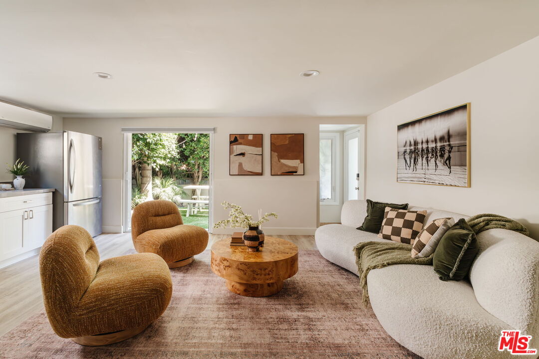 131 Galleon Street, Unit 2 Marina del Rey, CA 90292 - Photo 13 of 21 a living room with furniture