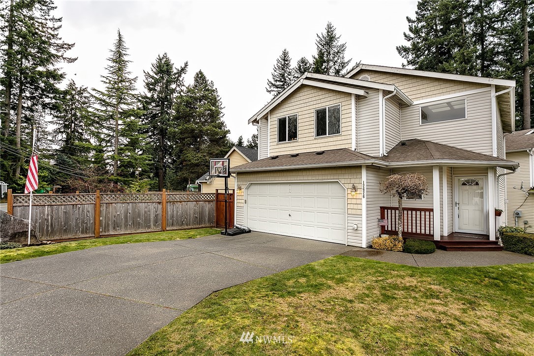 12626 Alexander Road Everett, WA 98204 - Photo 1 of 25 Gallery Image 1