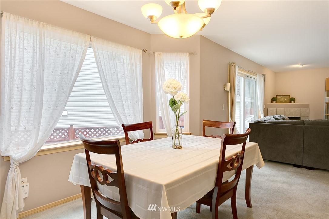 12626 Alexander Road Everett, WA 98204 - Photo 12 of 25 Gallery Image 12