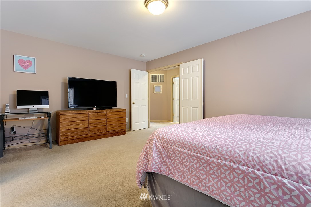 12626 Alexander Road Everett, WA 98204 - Photo 15 of 25 Gallery Image 15