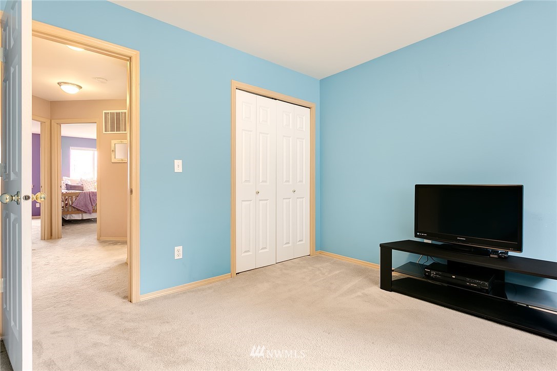 12626 Alexander Road Everett, WA 98204 - Photo 19 of 25 Gallery Image 19