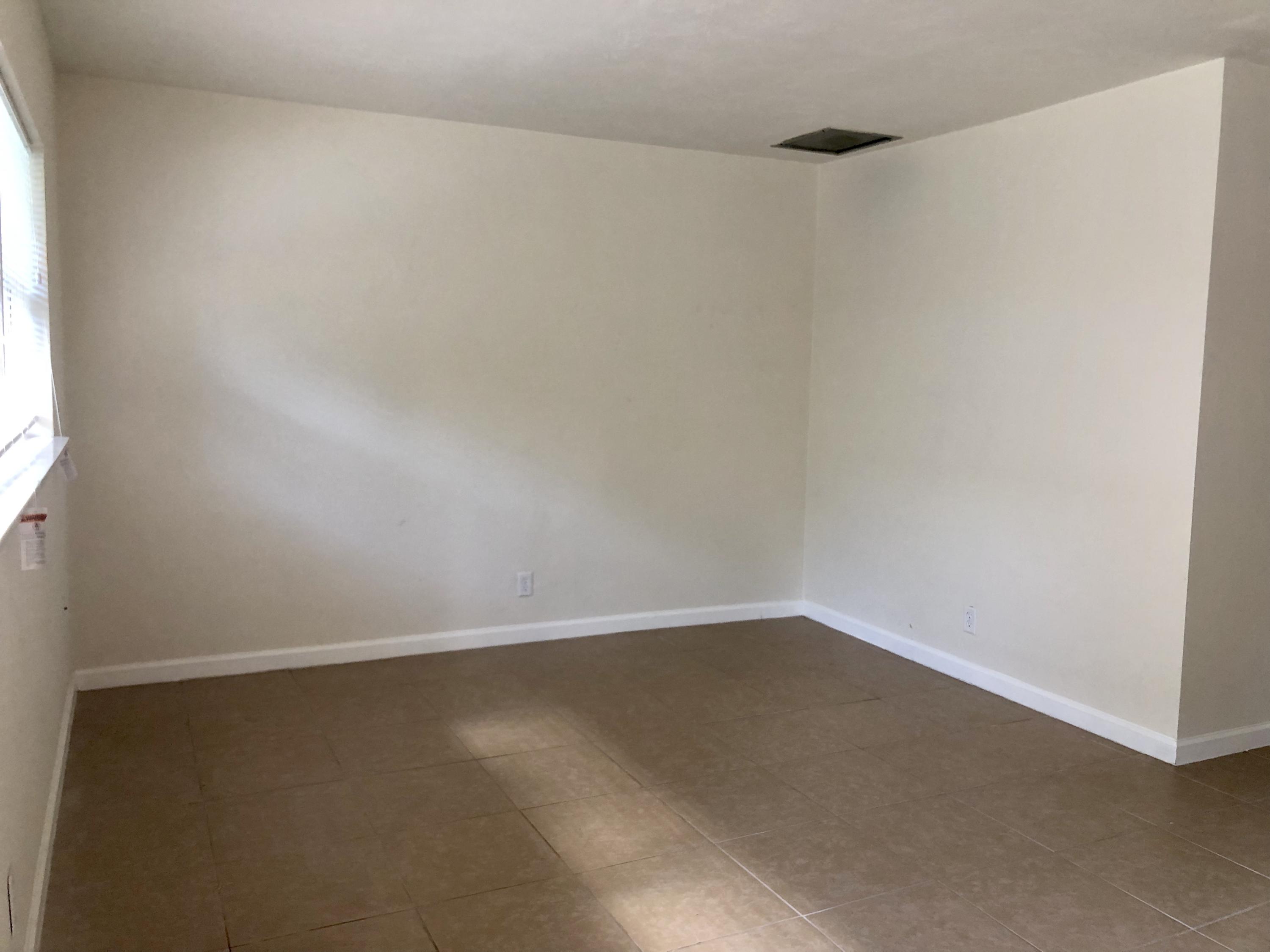 2015 Southeast 5th Street, Unit 2 Deerfield Beach, FL 33441 - Photo 5 of 12 Living Room