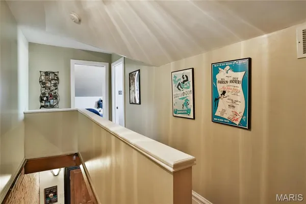 $785,000 | 910 Lami Street, St. Louis, MO 63104