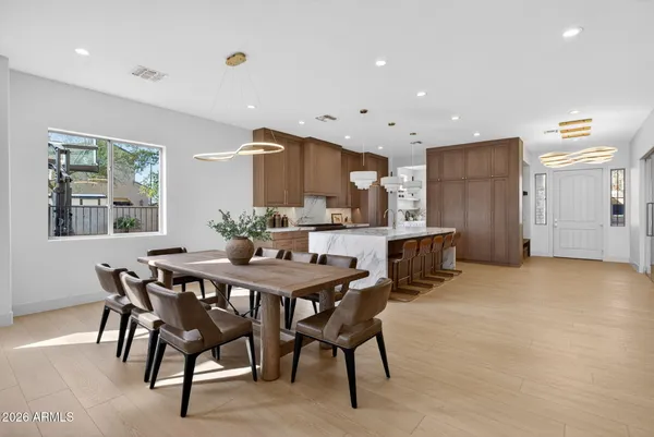 $1,625,000 | 2735 East Flower Court, Gilbert, AZ 85298