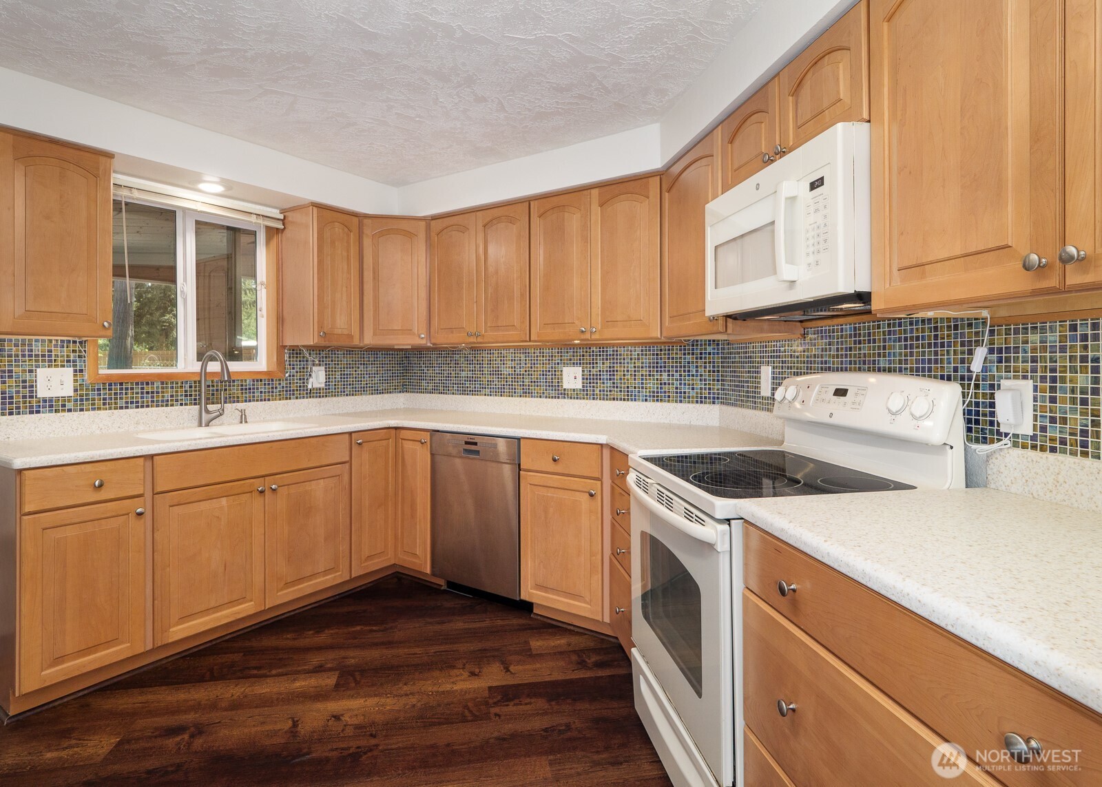141 Secor Road Sequim, WA 98382 - Photo 7 of 40