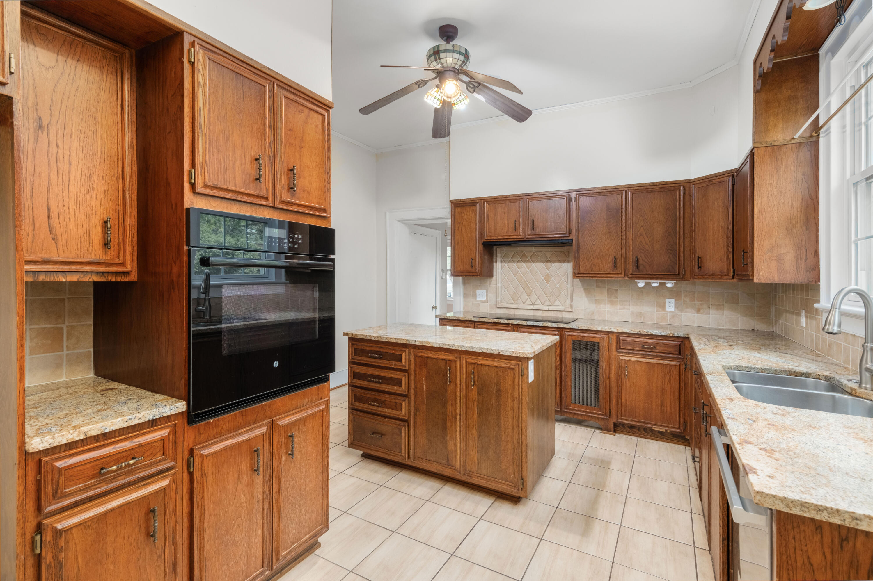 2131 Westrivers Road Charleston, SC 29412 - Photo 15 of 60 2131 Westrivers Road_Eterna Media-15