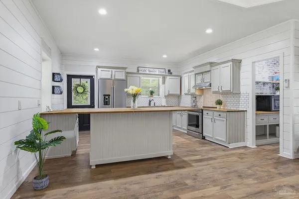 $524,000 | 1660 Annie Penton Road, Jay, FL 32565