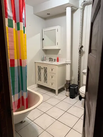 $1,700 | 1529 North Claremont Avenue, Unit G, Chicago, IL 60622