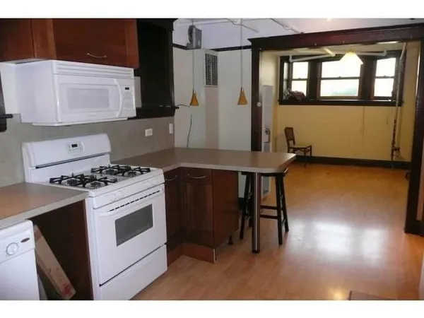 $1,700 | 1529 North Claremont Avenue, Unit G, Chicago, IL 60622