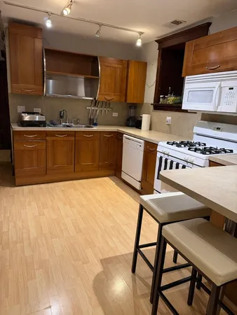 $1,700 | 1529 North Claremont Avenue, Unit G, Chicago, IL 60622