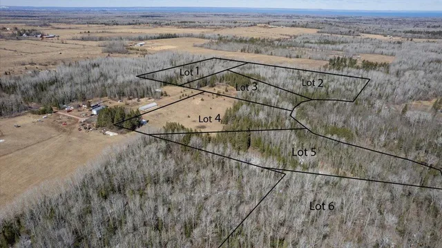 $95,000 | 9377 East Wood Road, Poplar, WI 54864