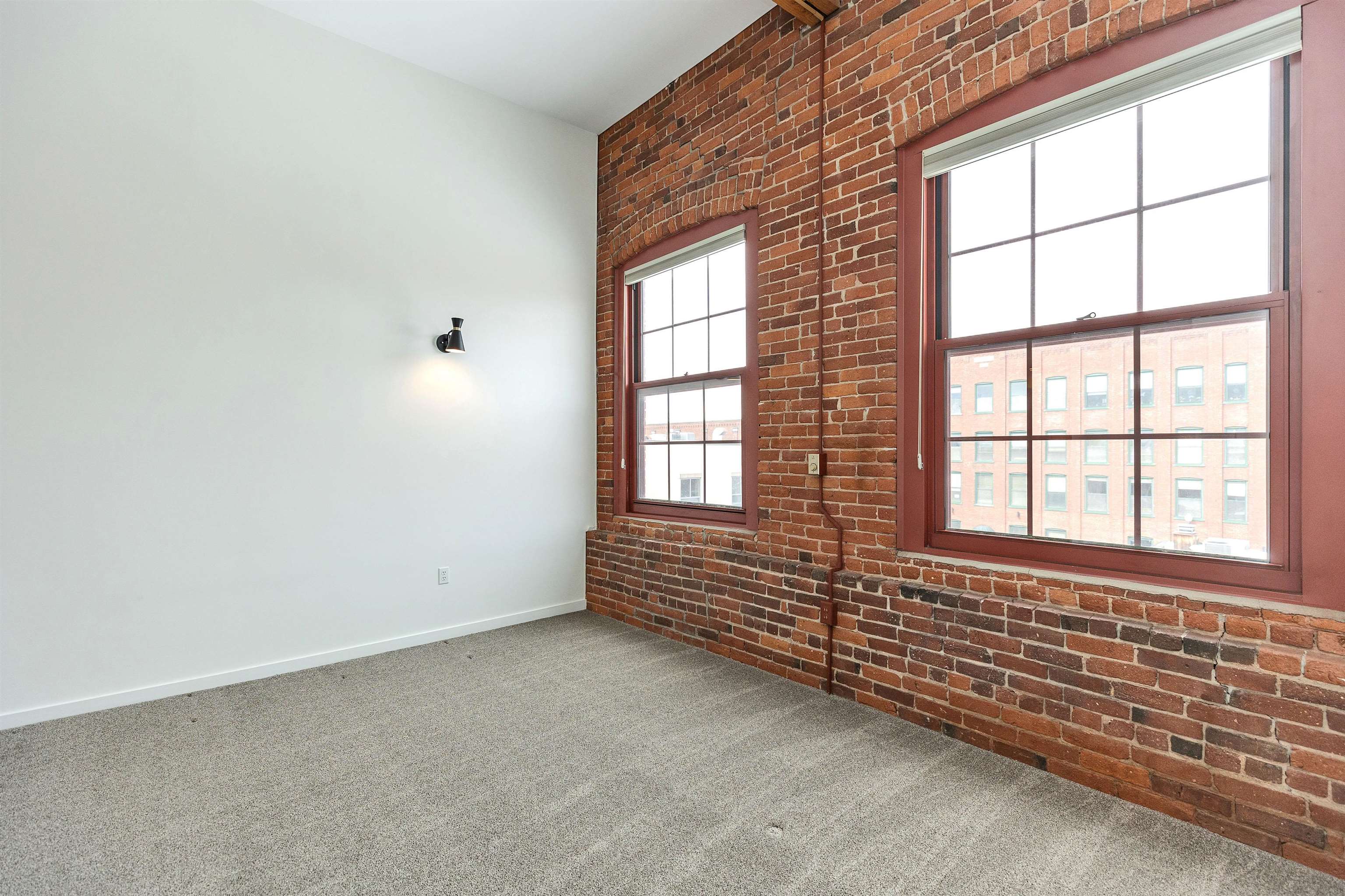 37 Church Street, Unit 13 Keene, NH 03431 - Photo 21 of 53