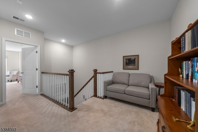 4 Sadie Circle, Unit 4205 Union, NJ 07083 - Photo 16 of 49