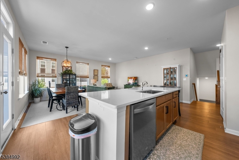 4 Sadie Circle, Unit 4205 Union, NJ 07083 - Photo 6 of 49