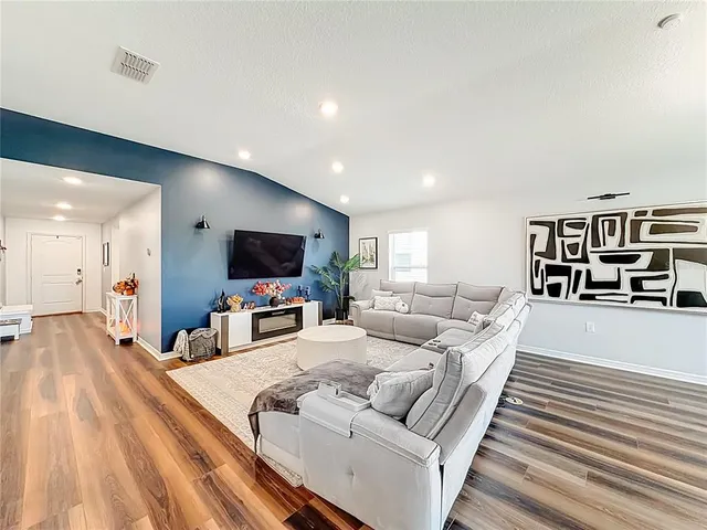 $334,900 | 522 Summer Grove Lane, Haines City, FL 33844