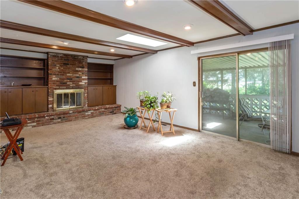 8008 Lieber Road Indianapolis, IN 46260 - Photo 2 of 19 Gallery Image 2