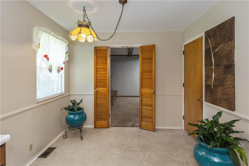 8008 Lieber Road Indianapolis, IN 46260 - Photo 4 of 19 Gallery Image 4