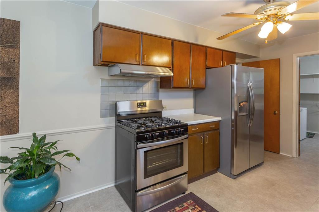 8008 Lieber Road Indianapolis, IN 46260 - Photo 5 of 19 Gallery Image 5