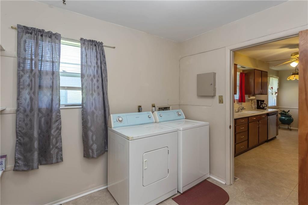 8008 Lieber Road Indianapolis, IN 46260 - Photo 7 of 19 Gallery Image 7
