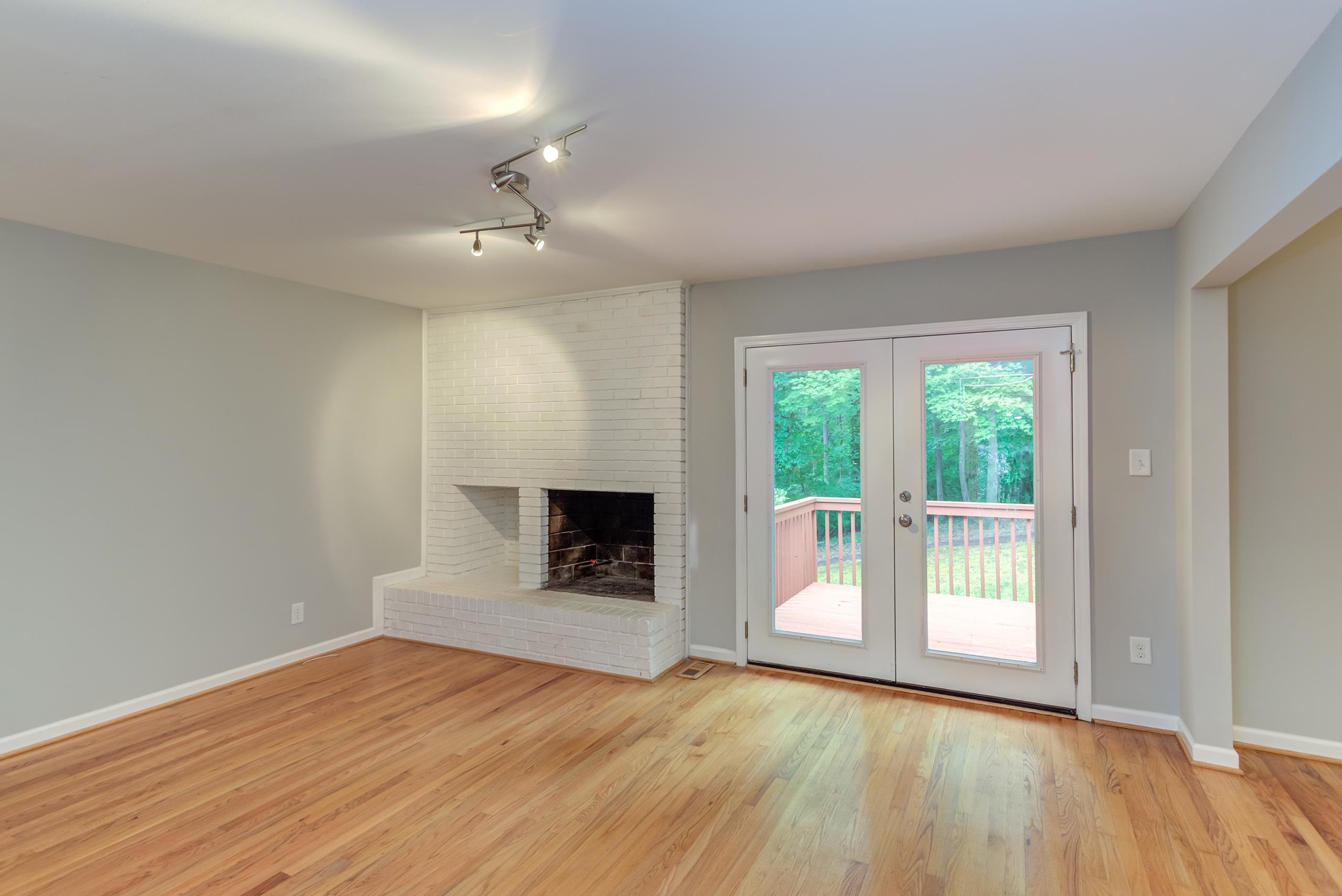 912 Winona Road Raleigh, NC 27609 - Photo 10 of 30 Photo 10