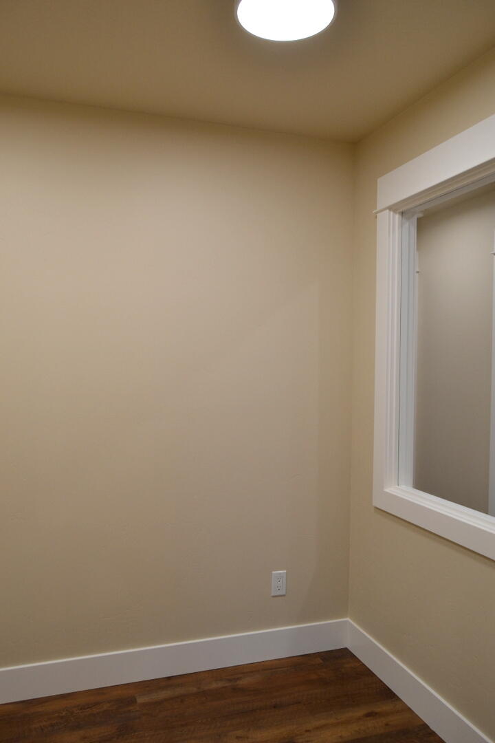 190 Southwest Rock Gulch Road Grants Pass, OR 97527 - Photo 27 of 30 Office