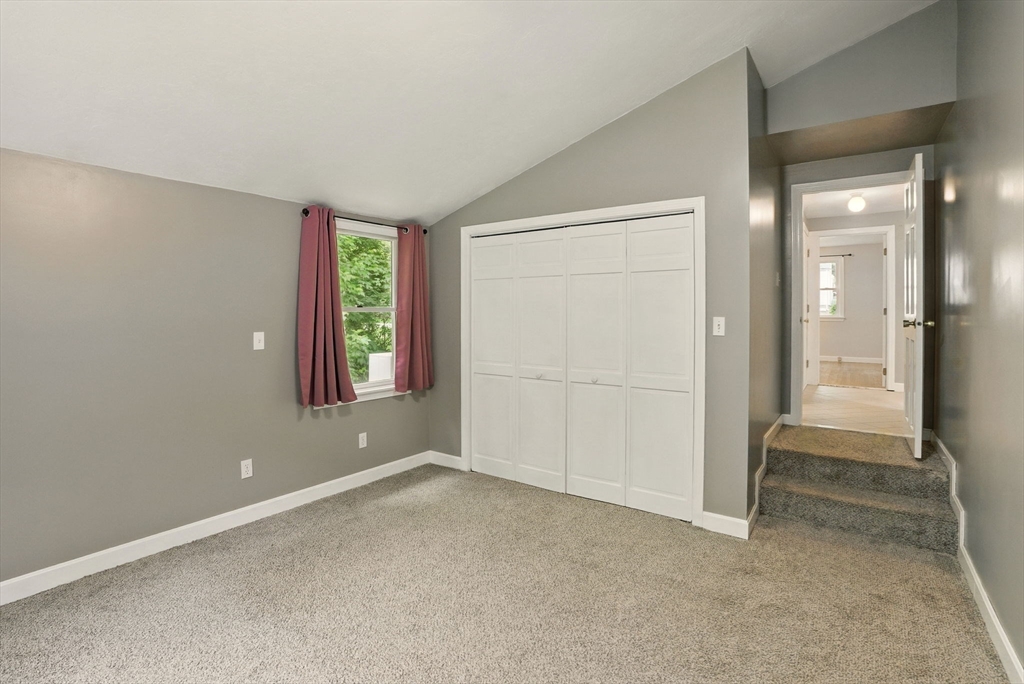 9 Hill Road Bedford, MA 01730 - Photo 12 of 20 Gallery Image 12