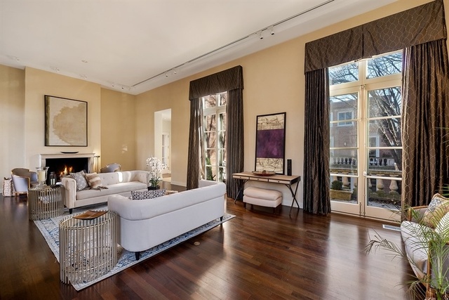 1939 North Howe Street Chicago, IL 60614 - Photo 19 of 54 a living room with furniture and large windows