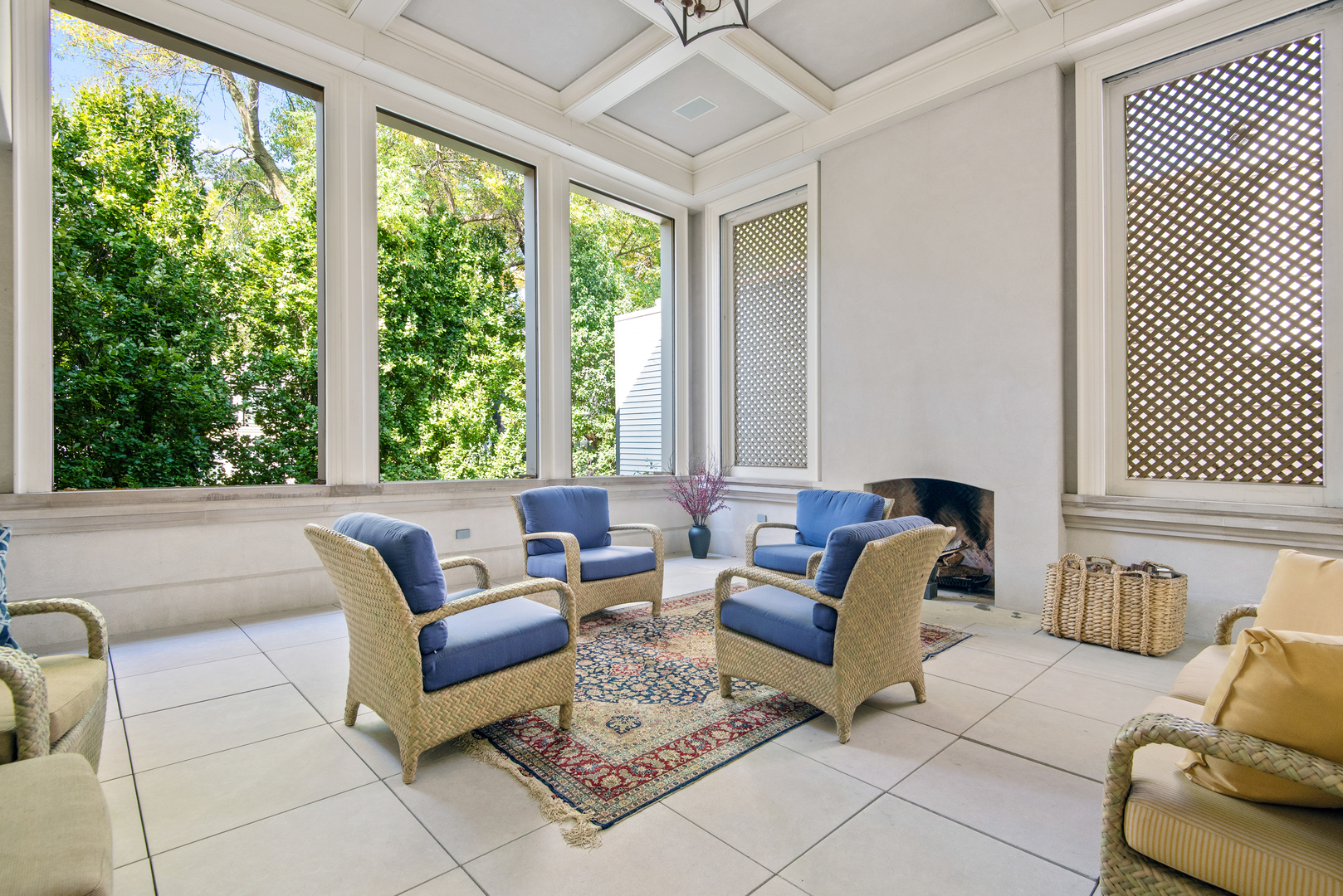 1939 North Howe Street Chicago, IL 60614 - Photo 25 of 54 a living room with furniture and a large window
