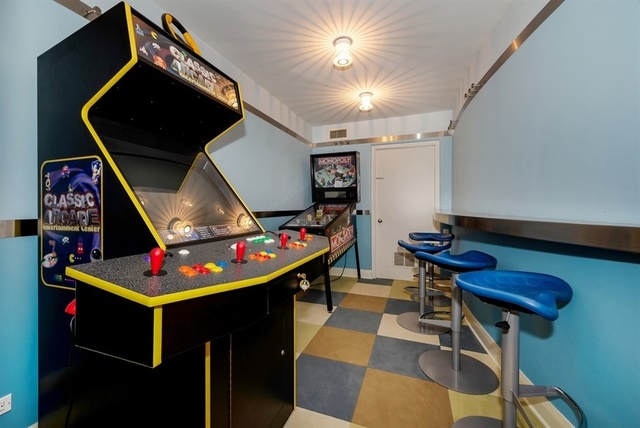 1939 North Howe Street Chicago, IL 60614 - Photo 44 of 54 a room with furniture and air hockey table