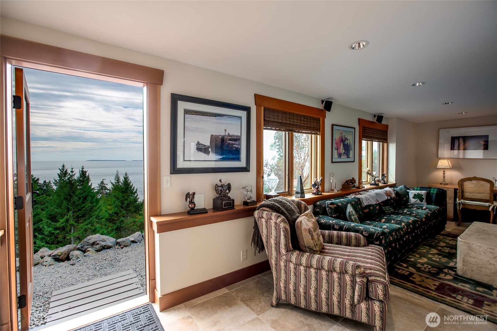 260 West Side Road Friday Harbor, WA 98250 - Photo 27 of 40 a living room with furniture and a potted plant
