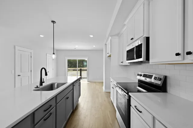 $374,990 | 421 Talbot Drive, Summerville, SC 29486