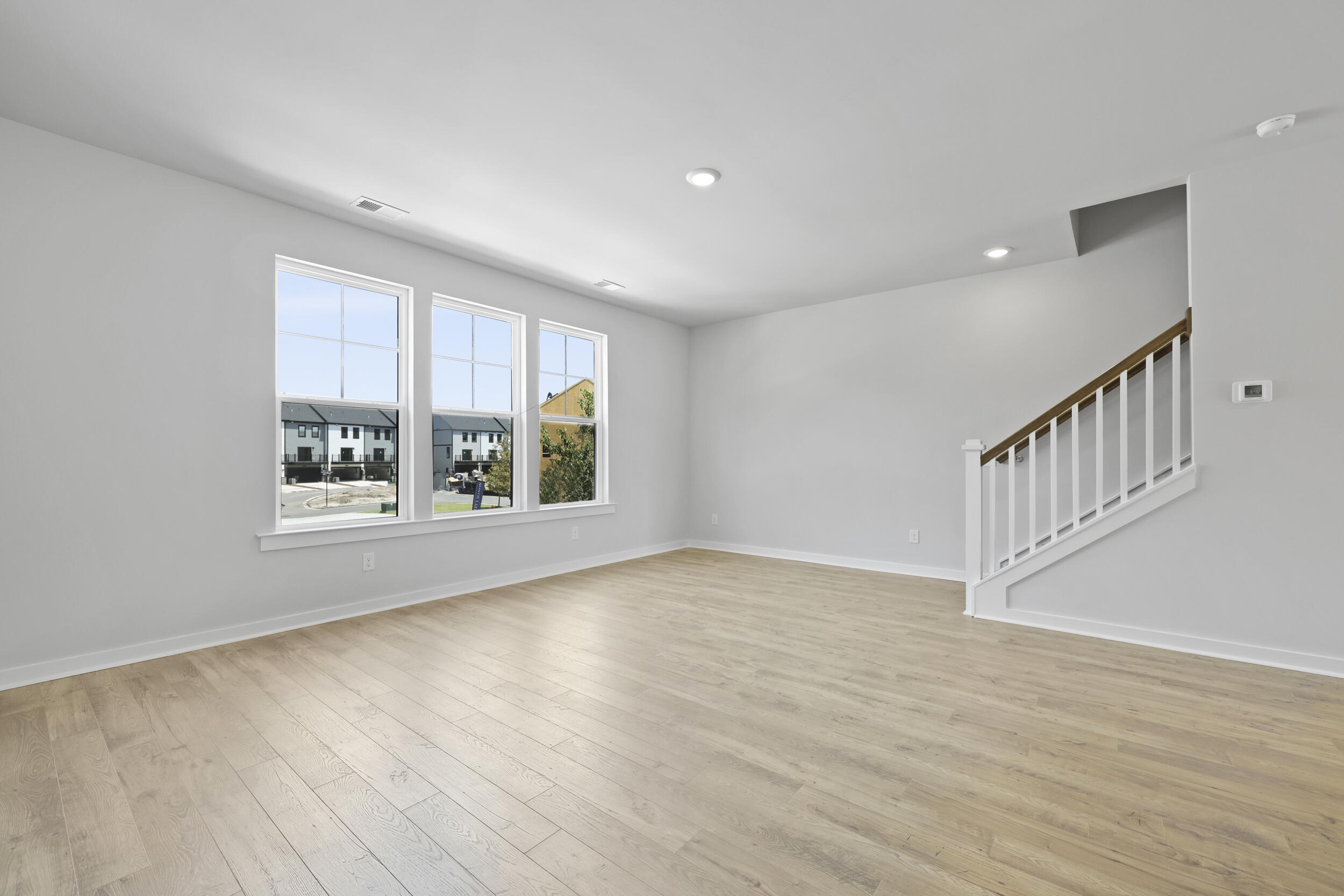 421 Talbot Drive Summerville, SC 29486 - Photo 19 of 82 Main Level