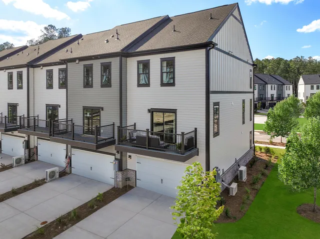 $374,990 | 421 Talbot Drive, Summerville, SC 29486