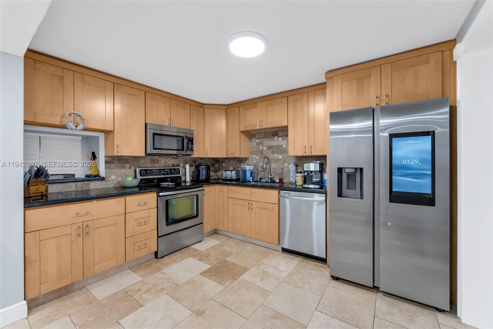 7653 Northwest 79th Avenue, Unit 109 Tamarac, FL 33321 - Photo 5 of 23