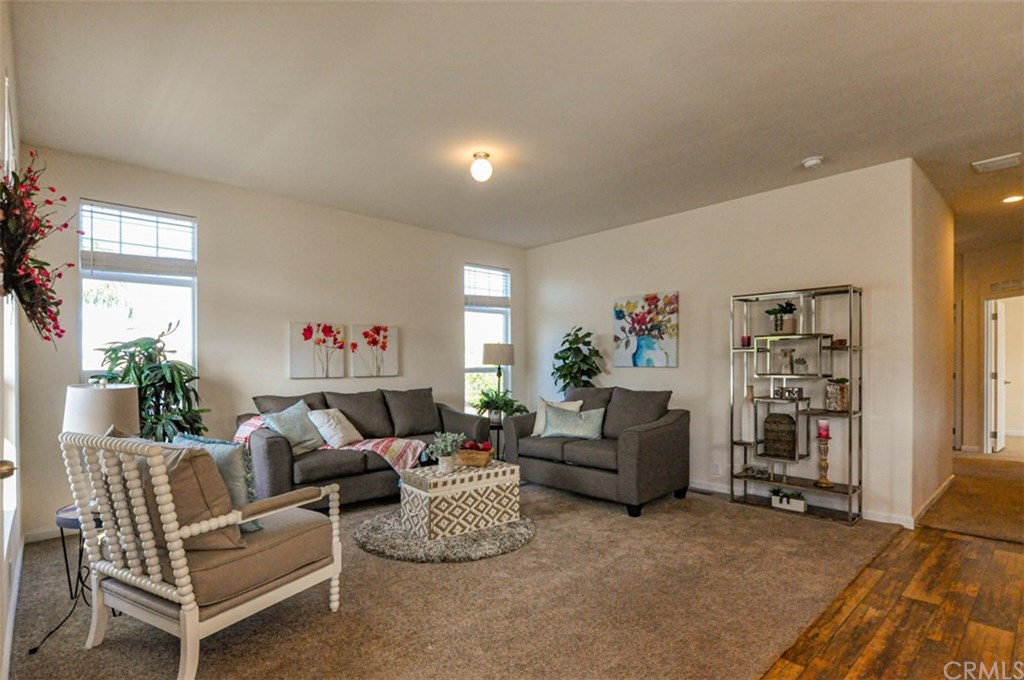 4010 Saviers Road, Unit 170 Oxnard, CA 93033 - Photo 2 of 22