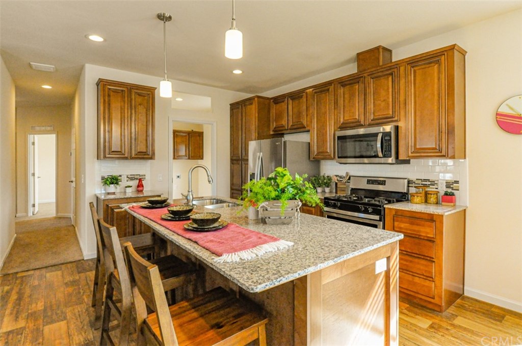 4010 Saviers Road, Unit 170 Oxnard, CA 93033 - Photo 4 of 22