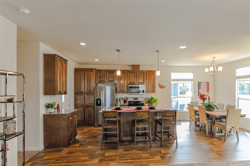 4010 Saviers Road, Unit 170 Oxnard, CA 93033 - Photo 5 of 22