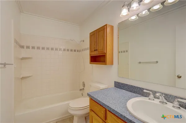 $319,900 | 1513 West Main Street, Little River-Academy, TX 76554