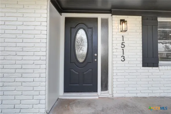 $319,900 | 1513 West Main Street, Little River-Academy, TX 76554