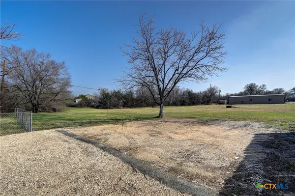$319,900 | 1513 West Main Street, Little River-Academy, TX 76554