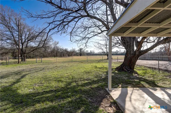 $319,900 | 1513 West Main Street, Little River-Academy, TX 76554