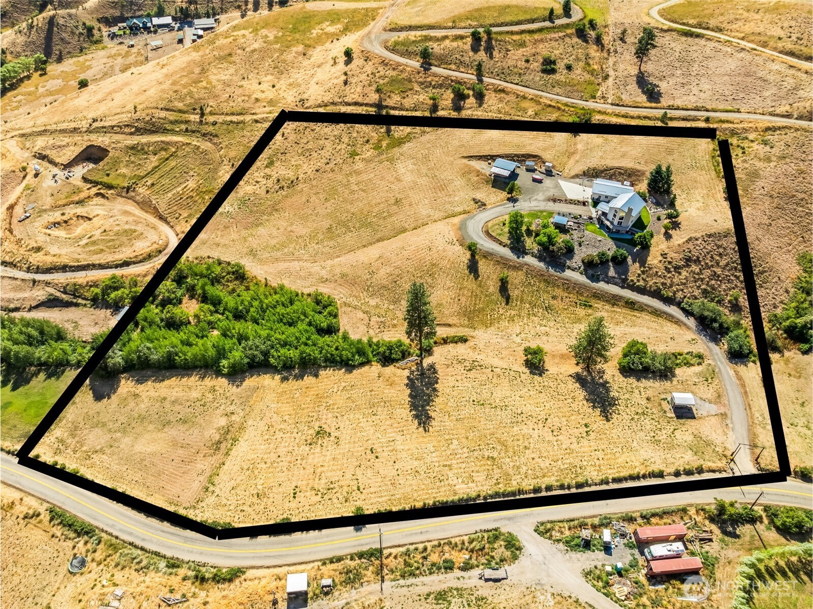 8770 Nahahum Canyon Road Cashmere, WA 98815 - Photo 2 of 36