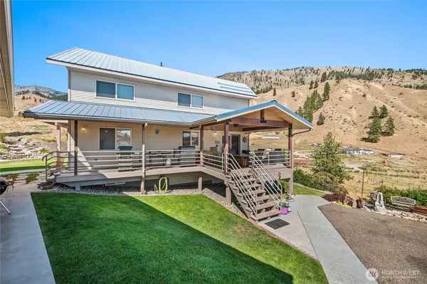 $1,079,000 | 8770 Nahahum Canyon Road, Cashmere, WA 98815