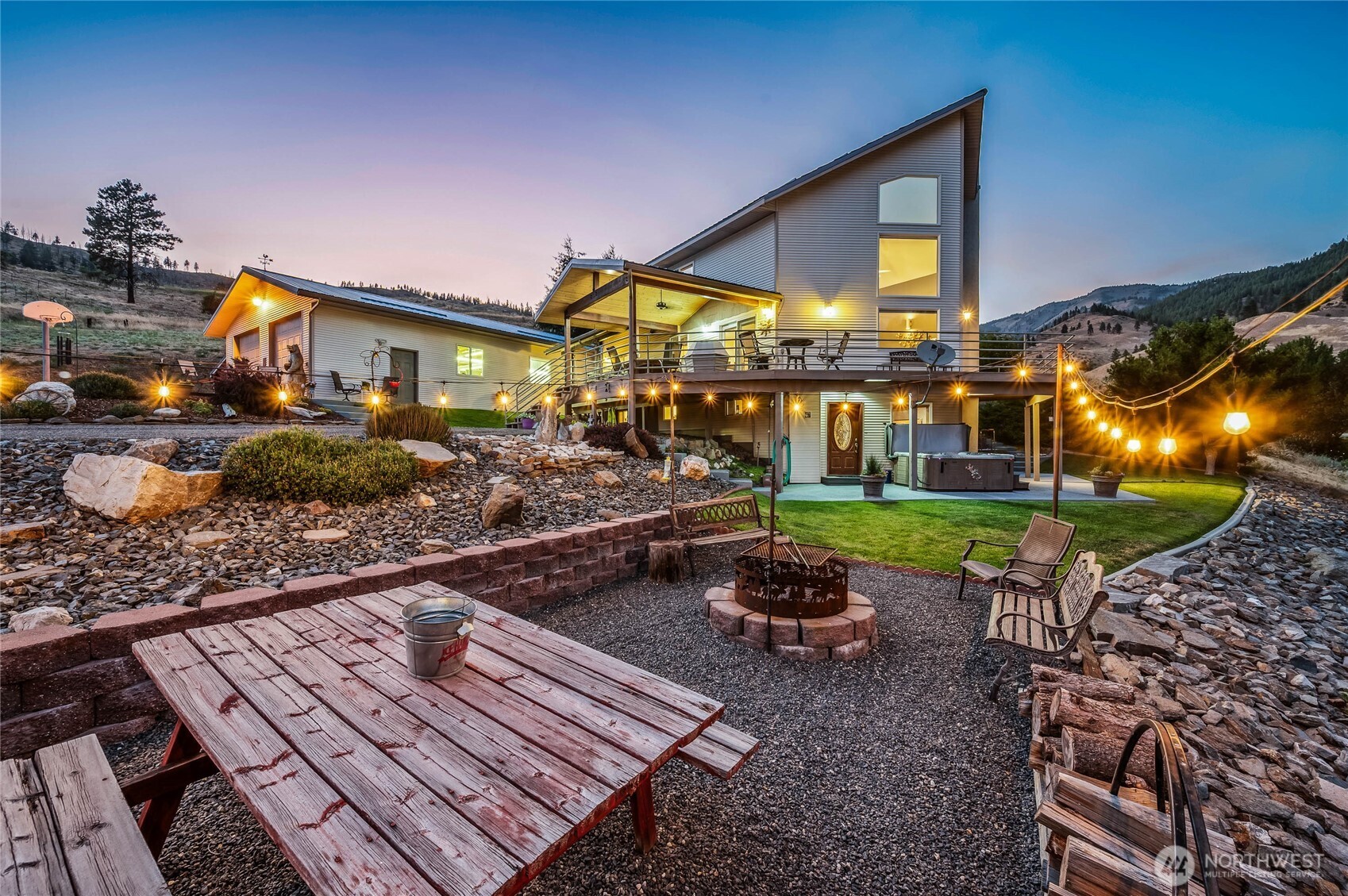 8770 Nahahum Canyon Road Cashmere, WA 98815 - Photo 33 of 36