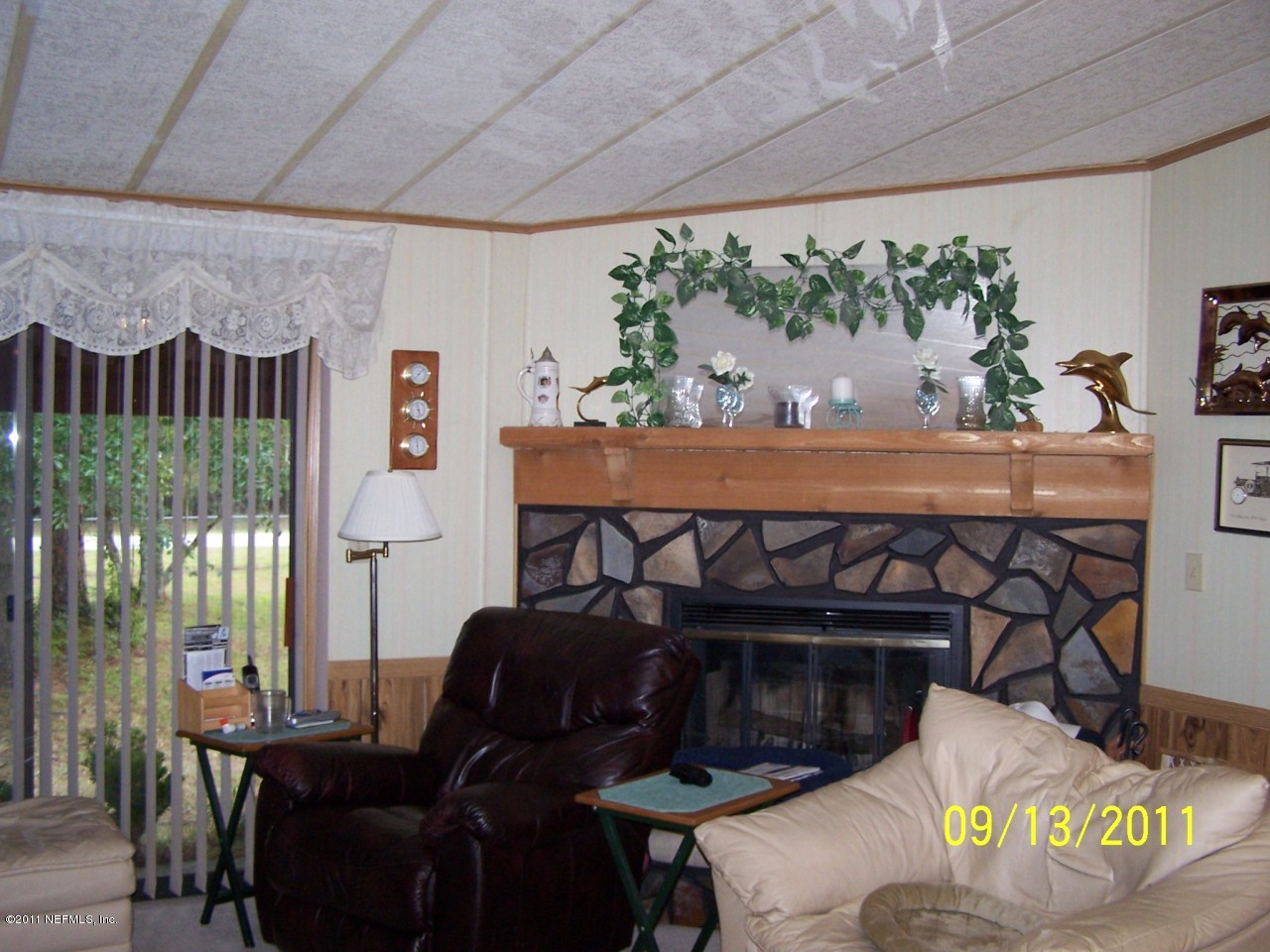 481104 Haddock Road Hilliard, FL 32046 - Photo 5 of 10 Great Room area