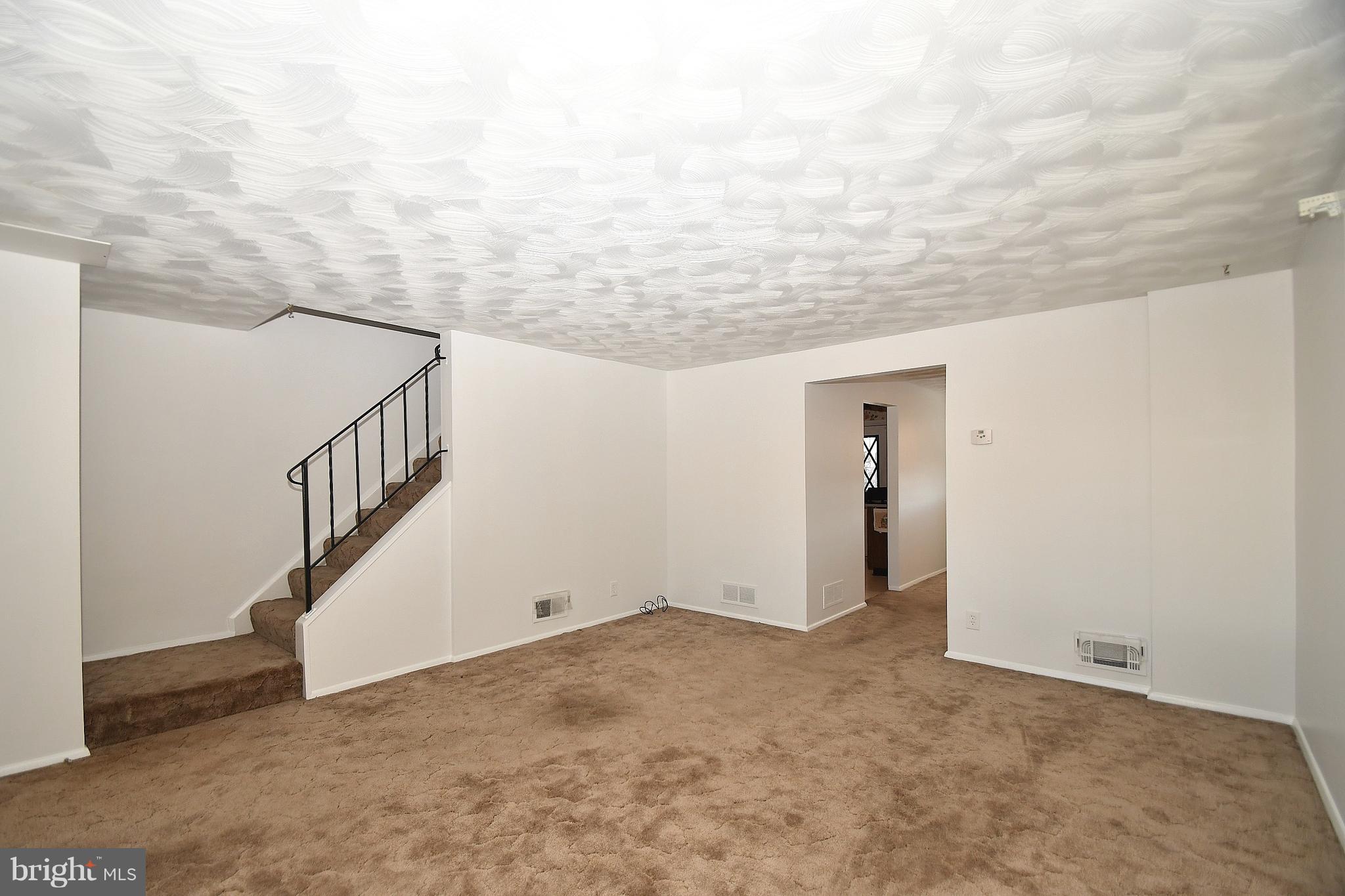 7813 Kentley Road Baltimore, MD 21222 - Photo 2 of 38